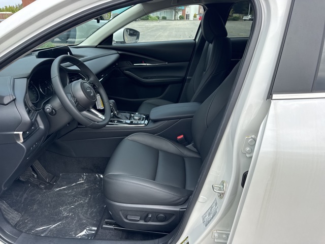 2025 Mazda CX-30 2.5 S Preferred photo 9