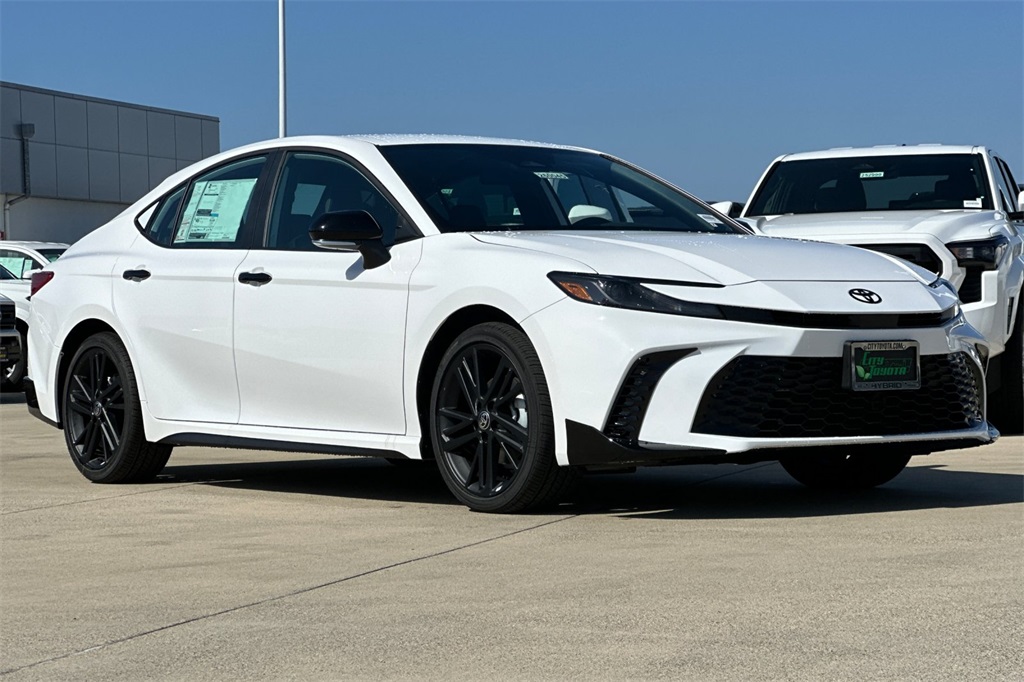2026 Toyota Camry photo 2