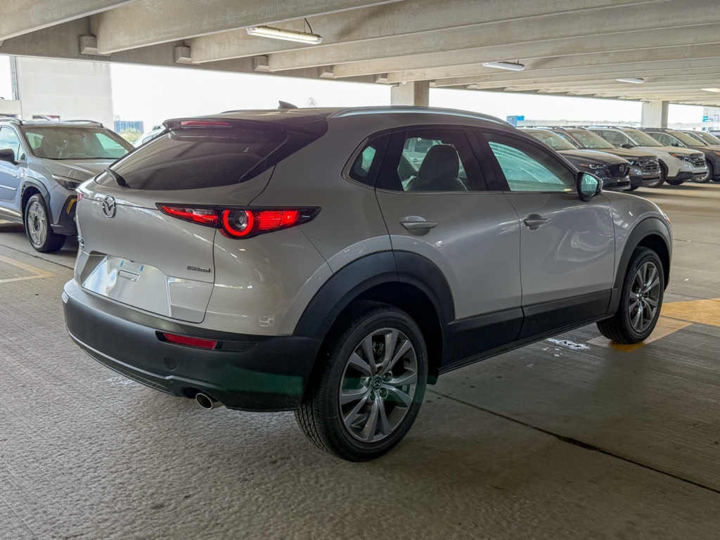 2024 Mazda CX-30 2.5 S Premium photo 4