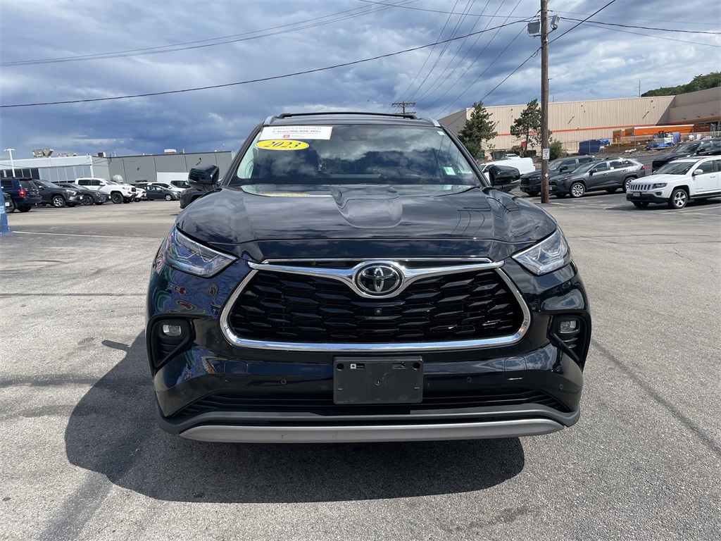2023 Toyota Highlander Platinum photo 4