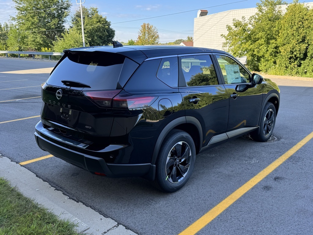 2026 Nissan Rogue SV photo 3