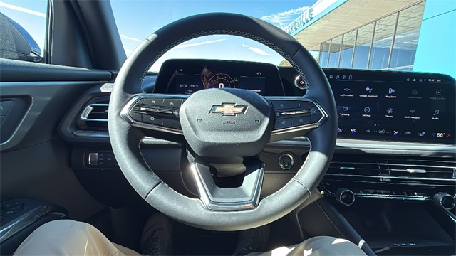 new 2026 Chevrolet Traverse car, priced at $43,120