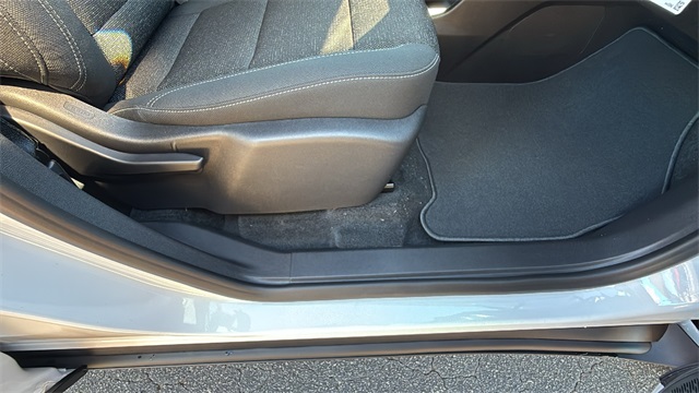 new 2026 Chevrolet Traverse car, priced at $43,120