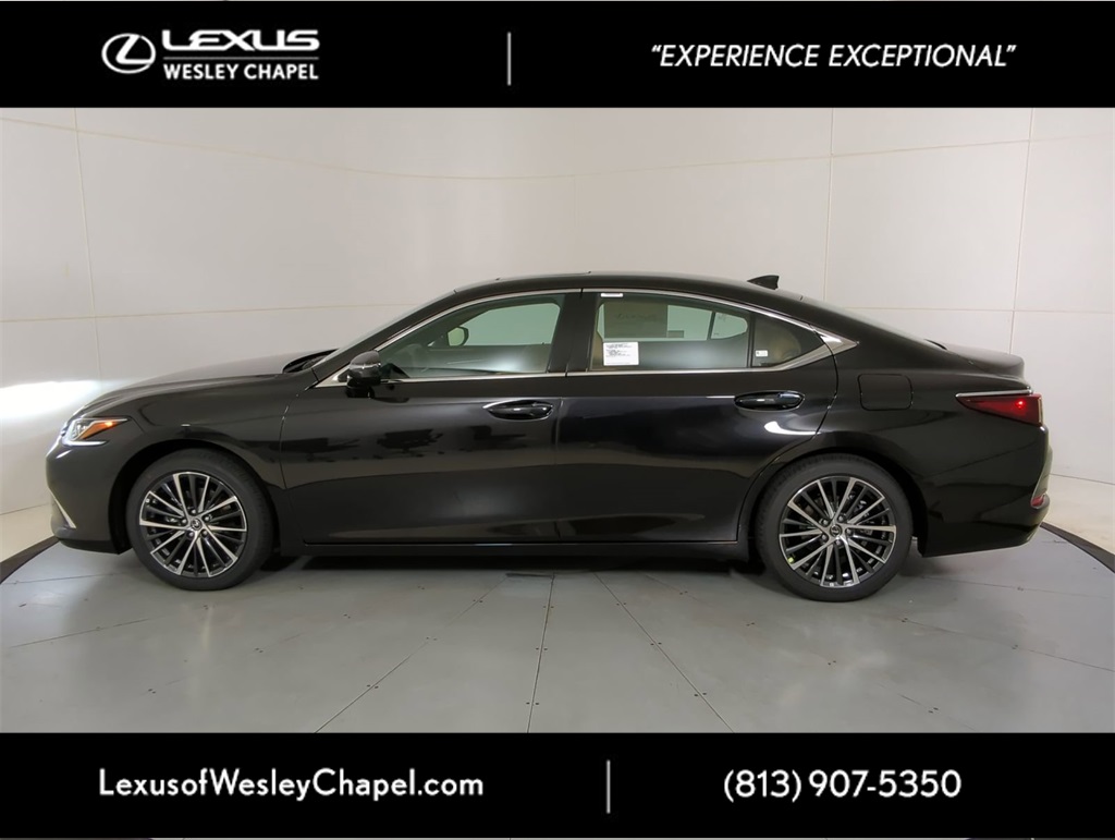 2025 Lexus ES 350 photo 5