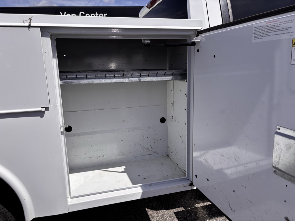 Used 2022 Chevrolet Silverado 3500 Crew Cab DRW 4WD Service Truck for sale #SP1221 - photo 19