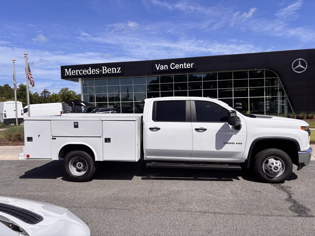 Used 2022 Chevrolet Silverado 3500 Crew Cab DRW 4WD Service Truck for sale #SP1221 - photo 7