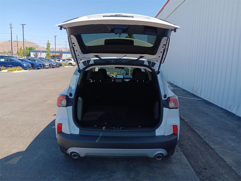 2022 Ford Escape SE Hybrid photo 24
