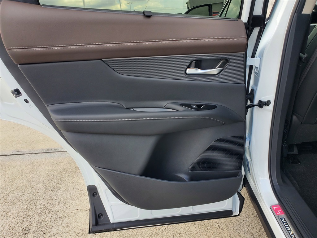 new 2026 Nissan Murano car, priced at $46,086