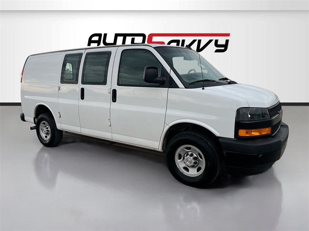 2024 Chevrolet Express Cargo Work Van's photo