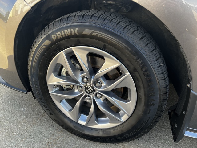used 2024 Toyota Sienna car, priced at $44,903
