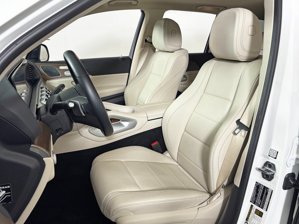 used 2025 Mercedes-Benz GLE car, priced at $57,488