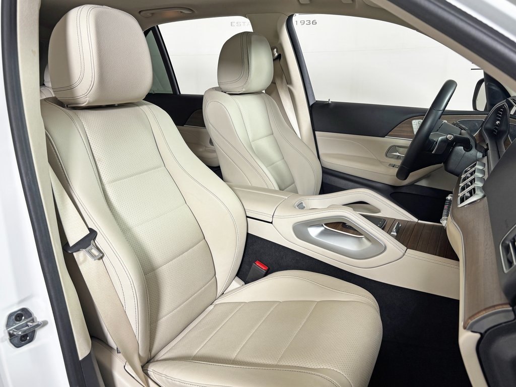 used 2025 Mercedes-Benz GLE car, priced at $57,488