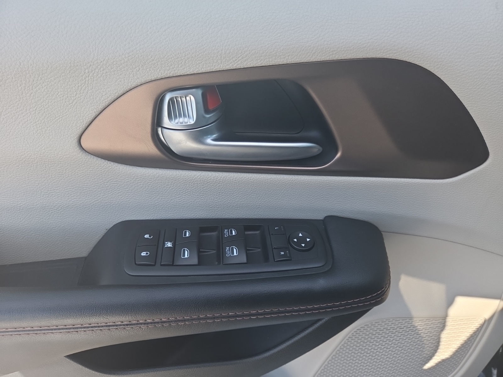 used 2017 Chrysler Pacifica car, priced at $12,200