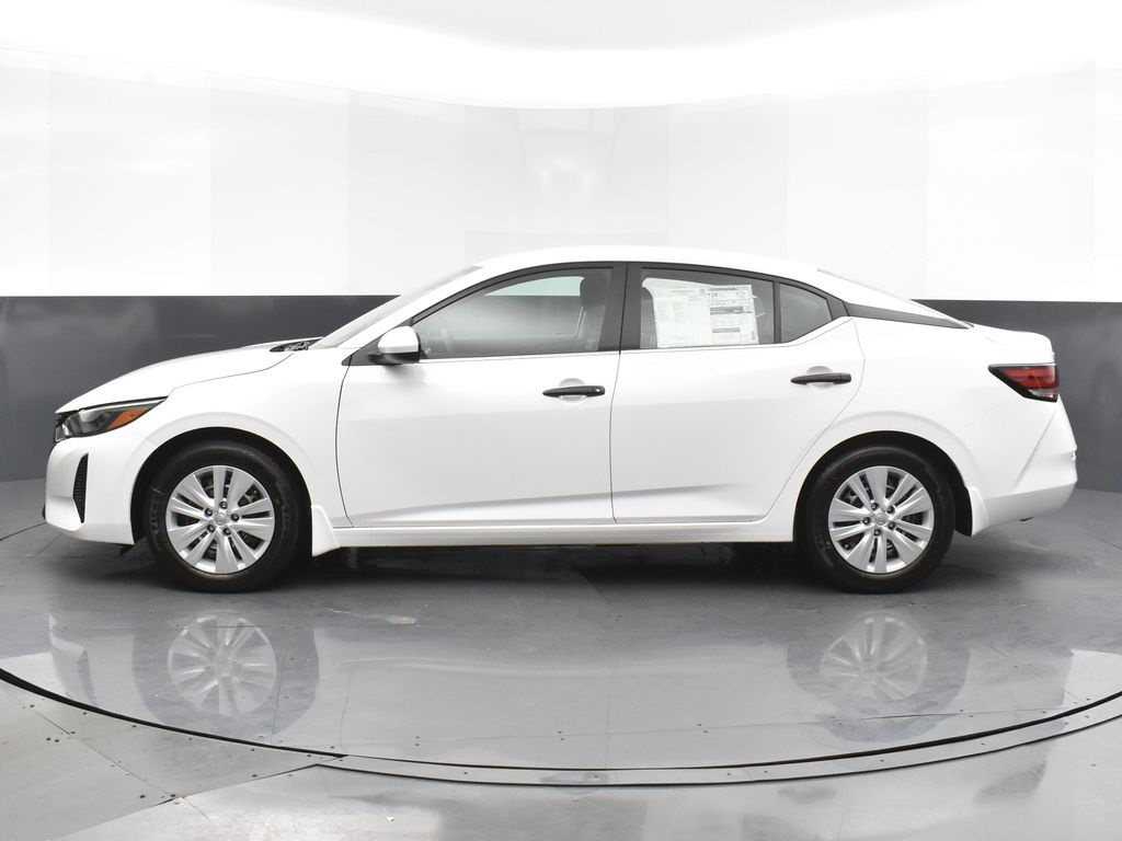 2025 Nissan Sentra S photo 3