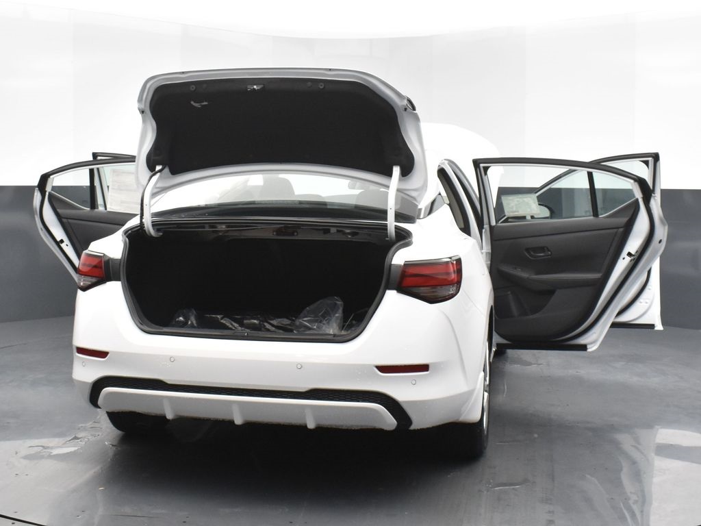2025 Nissan Sentra S photo 32