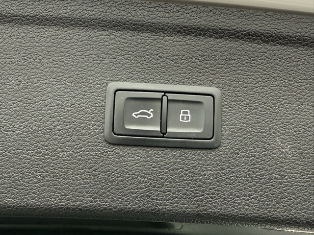 used 2018 Audi Q5 car, priced at $13,753