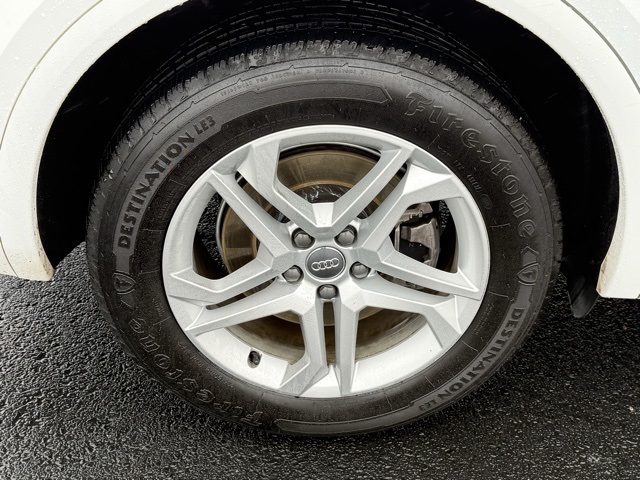 used 2018 Audi Q5 car, priced at $13,753