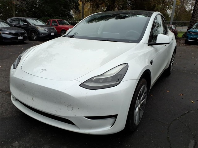 Used 2023 Tesla Model Y Long Range with VIN 7SAYGDEE3PF684356 for sale in Davis, CA