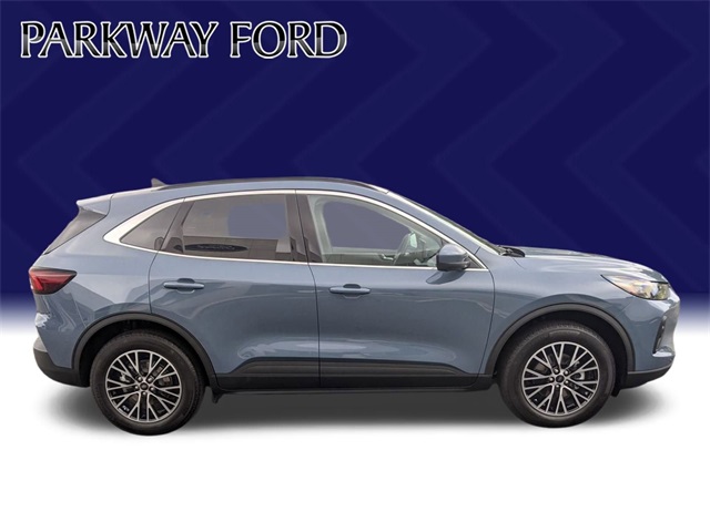 2025 Ford Escape Plug-In Hybrid Base photo 4