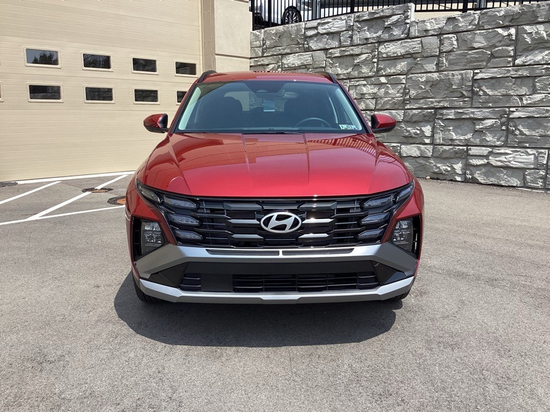2025 Hyundai Tucson SEL photo 2
