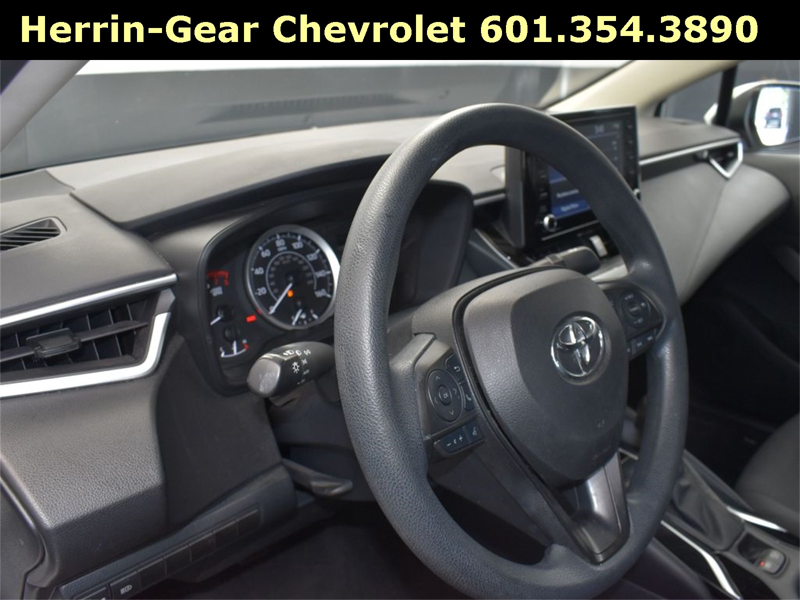 2022 White Toyota Corolla LE FWD Sedan