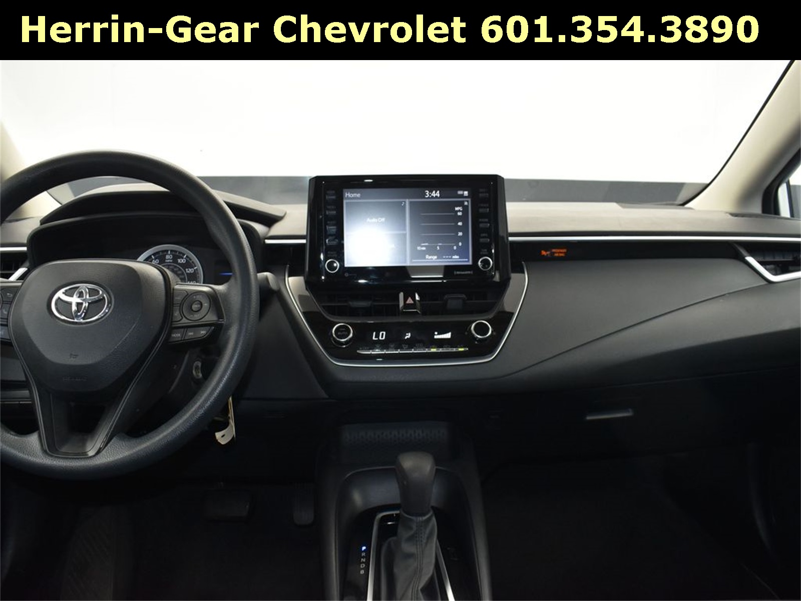 2022 White Toyota Corolla LE FWD Sedan