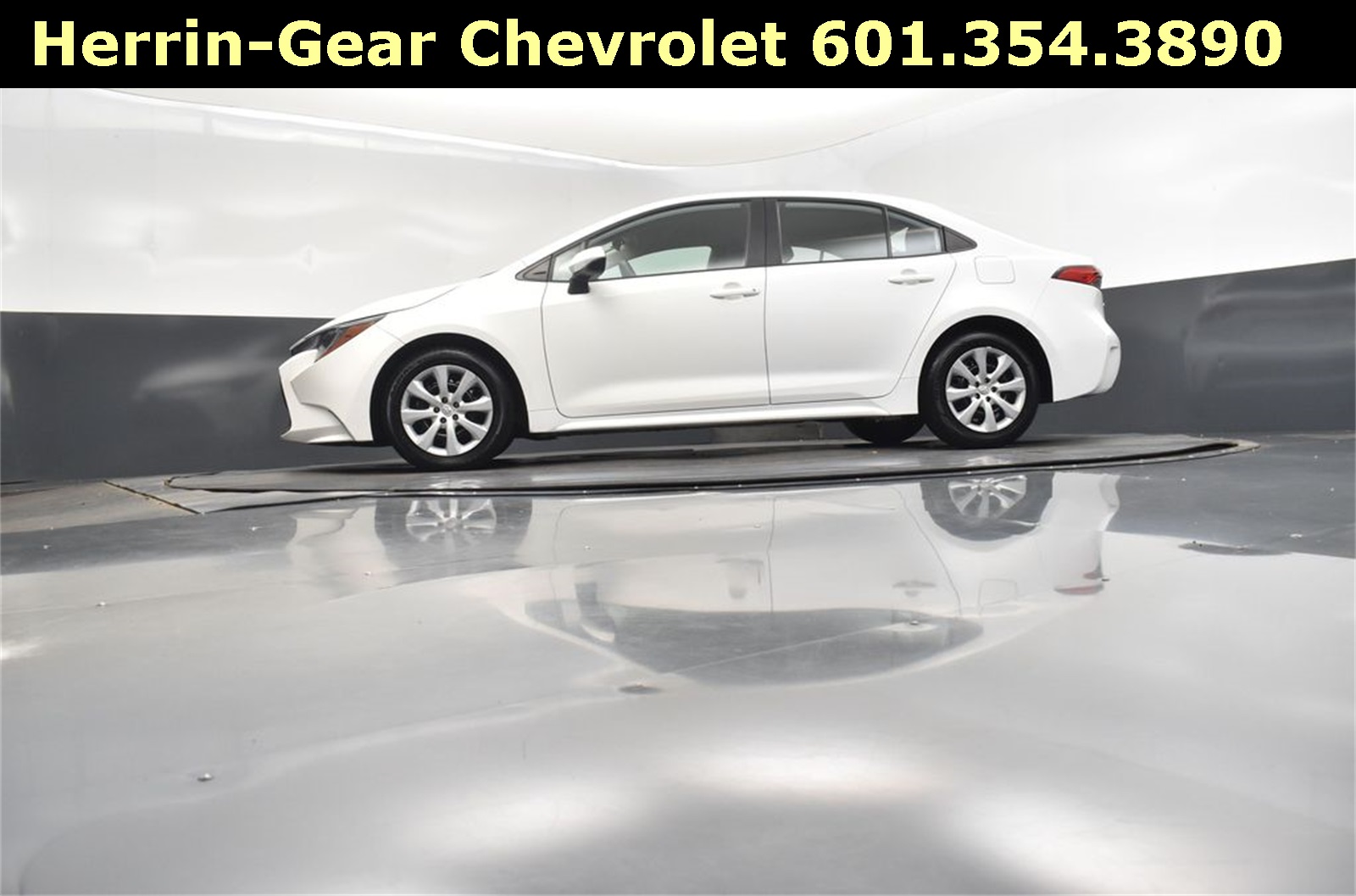 2022 White Toyota Corolla LE FWD Sedan