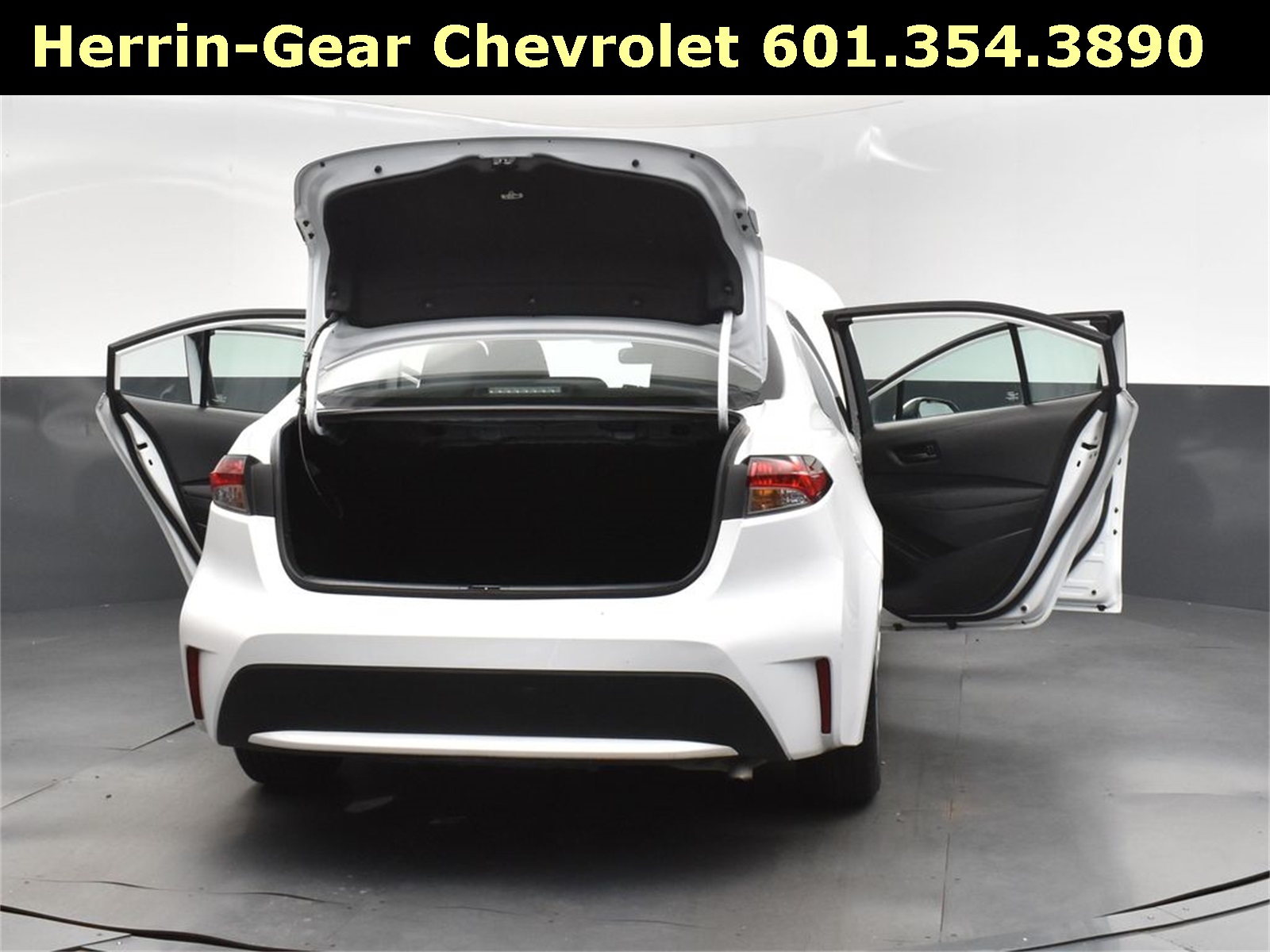 2022 White Toyota Corolla LE FWD Sedan