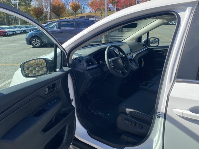 new 2026 Honda Odyssey car, priced at $42,508