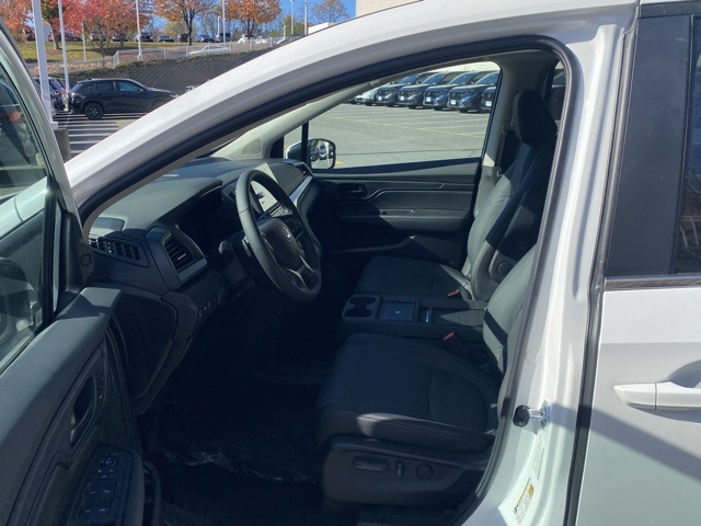 new 2026 Honda Odyssey car, priced at $42,508