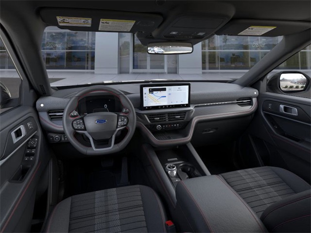2025 Ford Explorer ST-Line photo 4