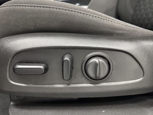 used 2021 Chevrolet Blazer car, priced at $21,804