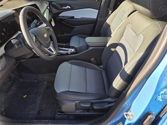 2026 Chevrolet Trax photo 3