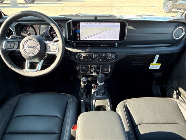 2025 Jeep Wrangler Sahara photo 13