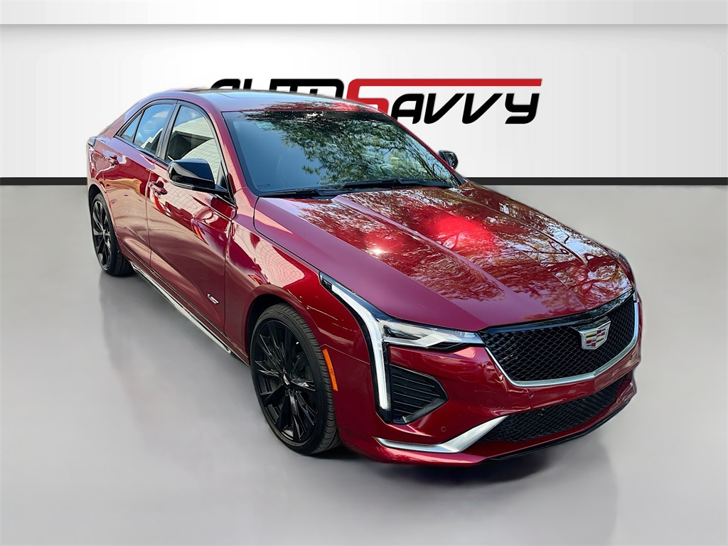 2022 Cadillac CT4 V-Series's photo