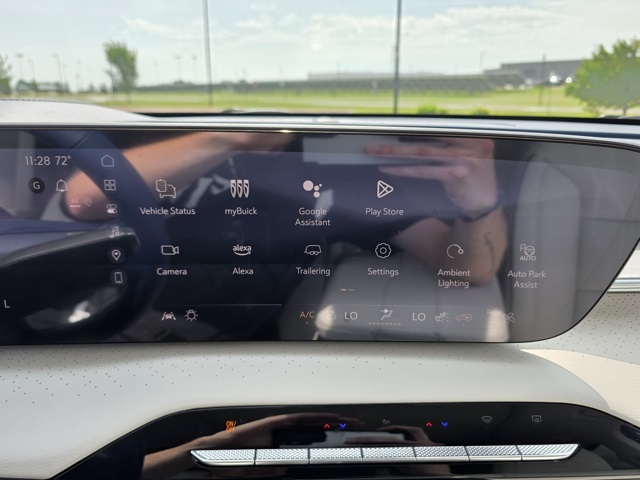 2025 Buick Enclave Avenir