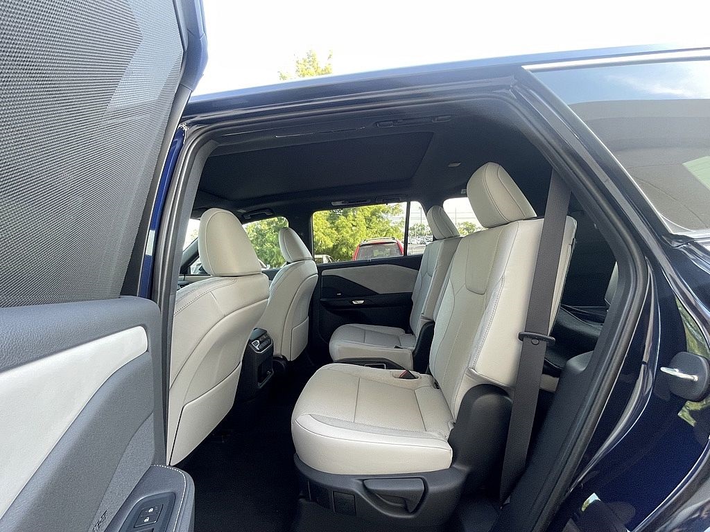 2025 Lexus TX 350 Luxury photo 11
