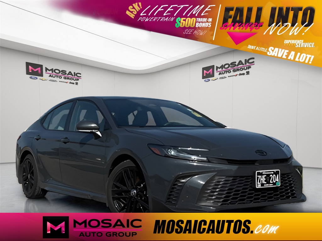 Used 2025 Toyota Camry SE Cars