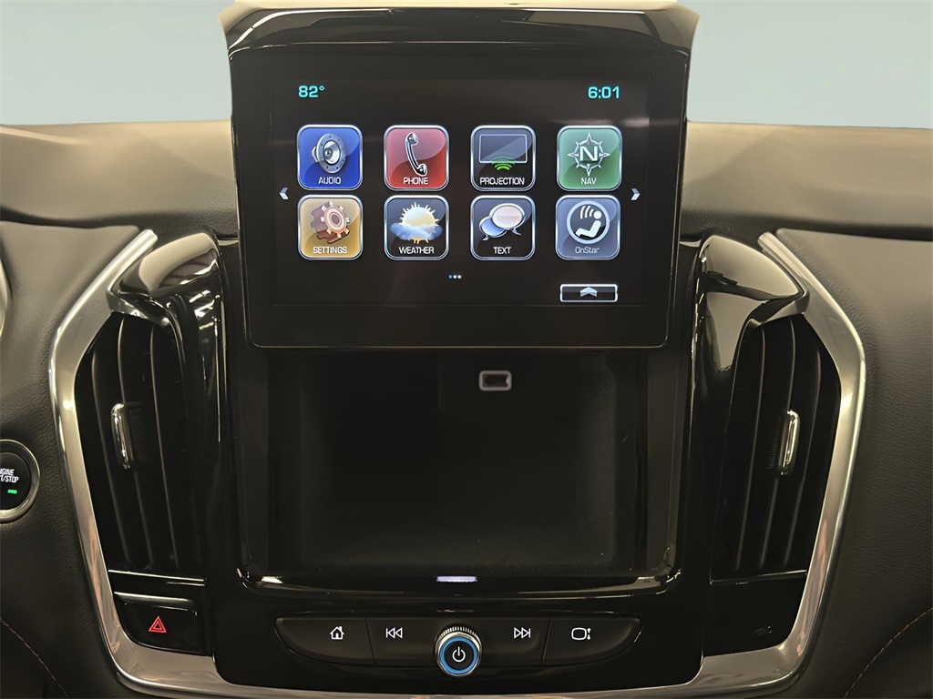 2018 Chevrolet Traverse Leather photo 3