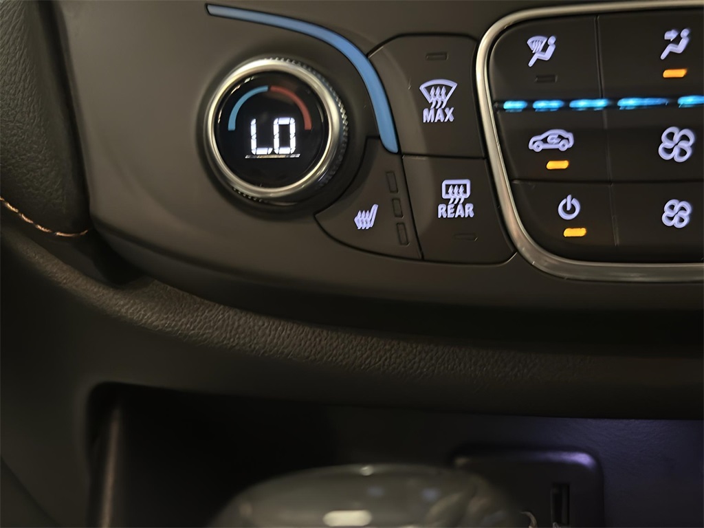2018 Chevrolet Traverse Leather photo 16