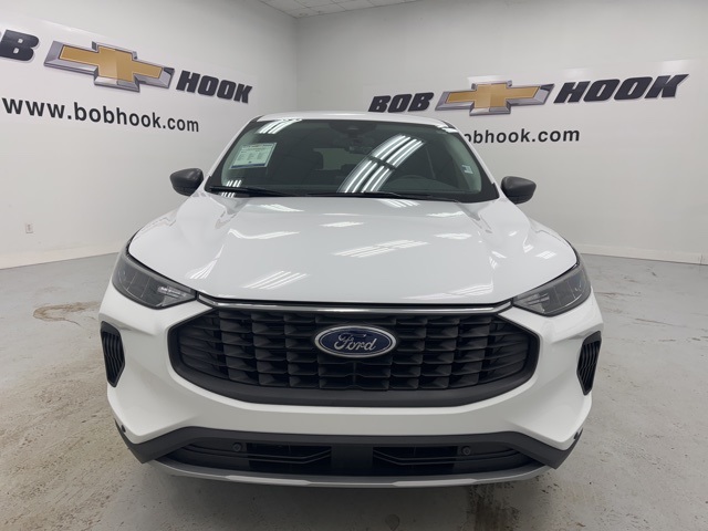 used 2025 Ford Escape car, priced at $25,564