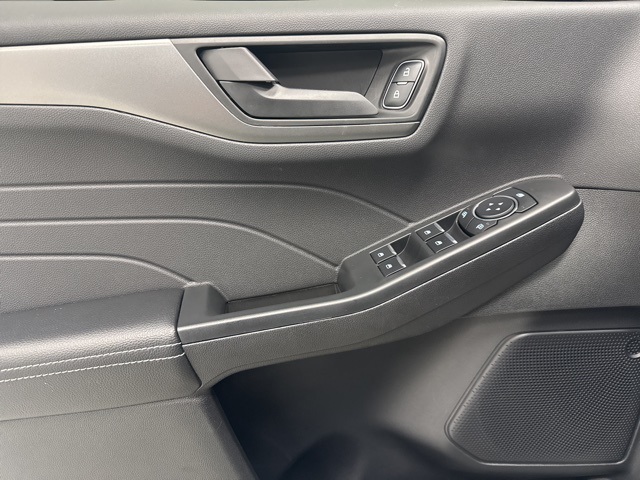 used 2025 Ford Escape car, priced at $25,564