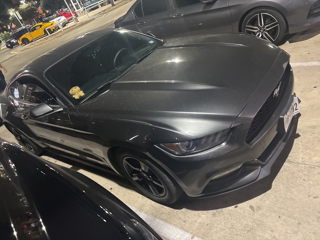 2017 Ford Mustang V6