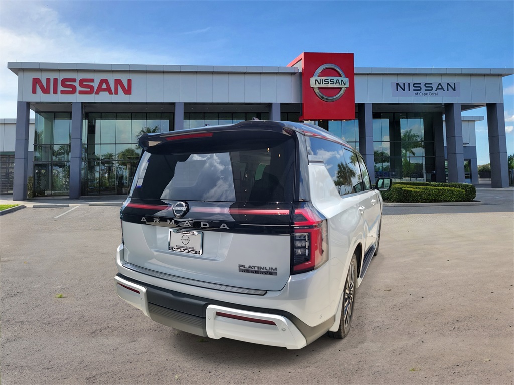 2025 White / Black Nissan Armada Platinum Reserve 4X4 SUV