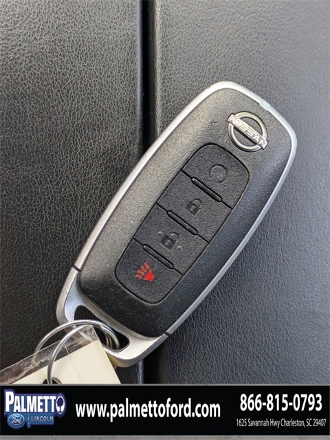 used 2023 Nissan Rogue car, priced at $20,294