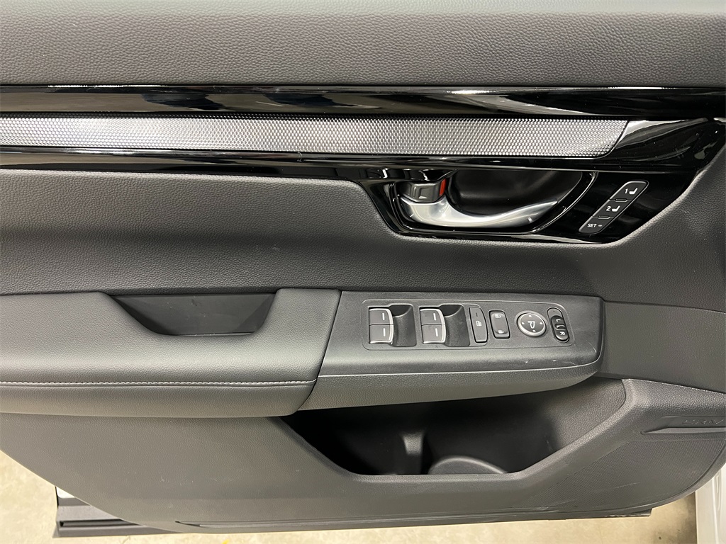 2025 Honda CR-V EX-L SUV AWD 14