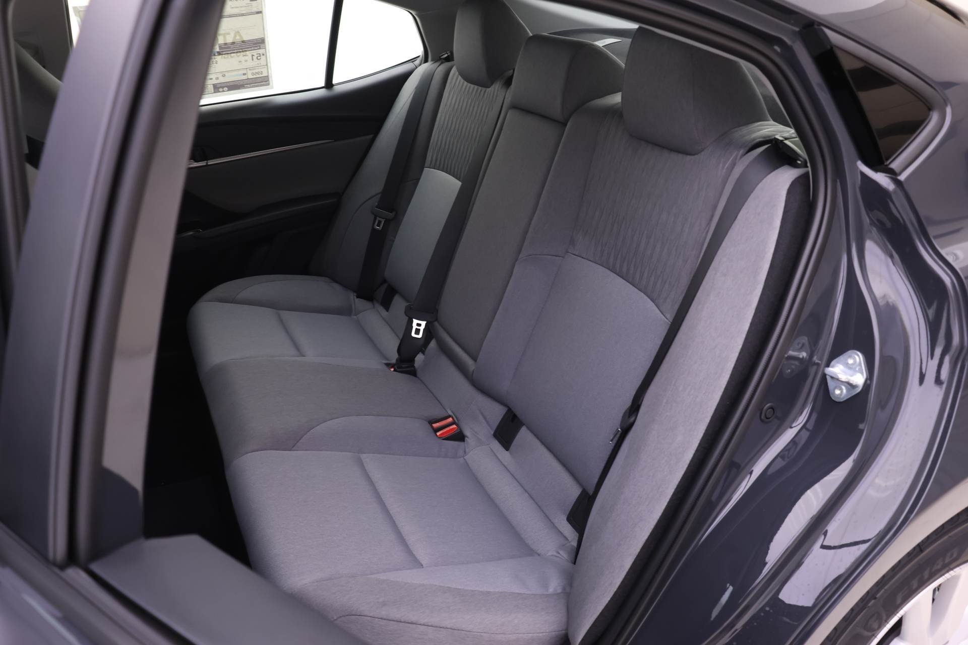 2026 Toyota Camry LE photo 9
