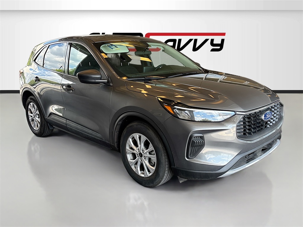 2023 Ford Escape Active's photo