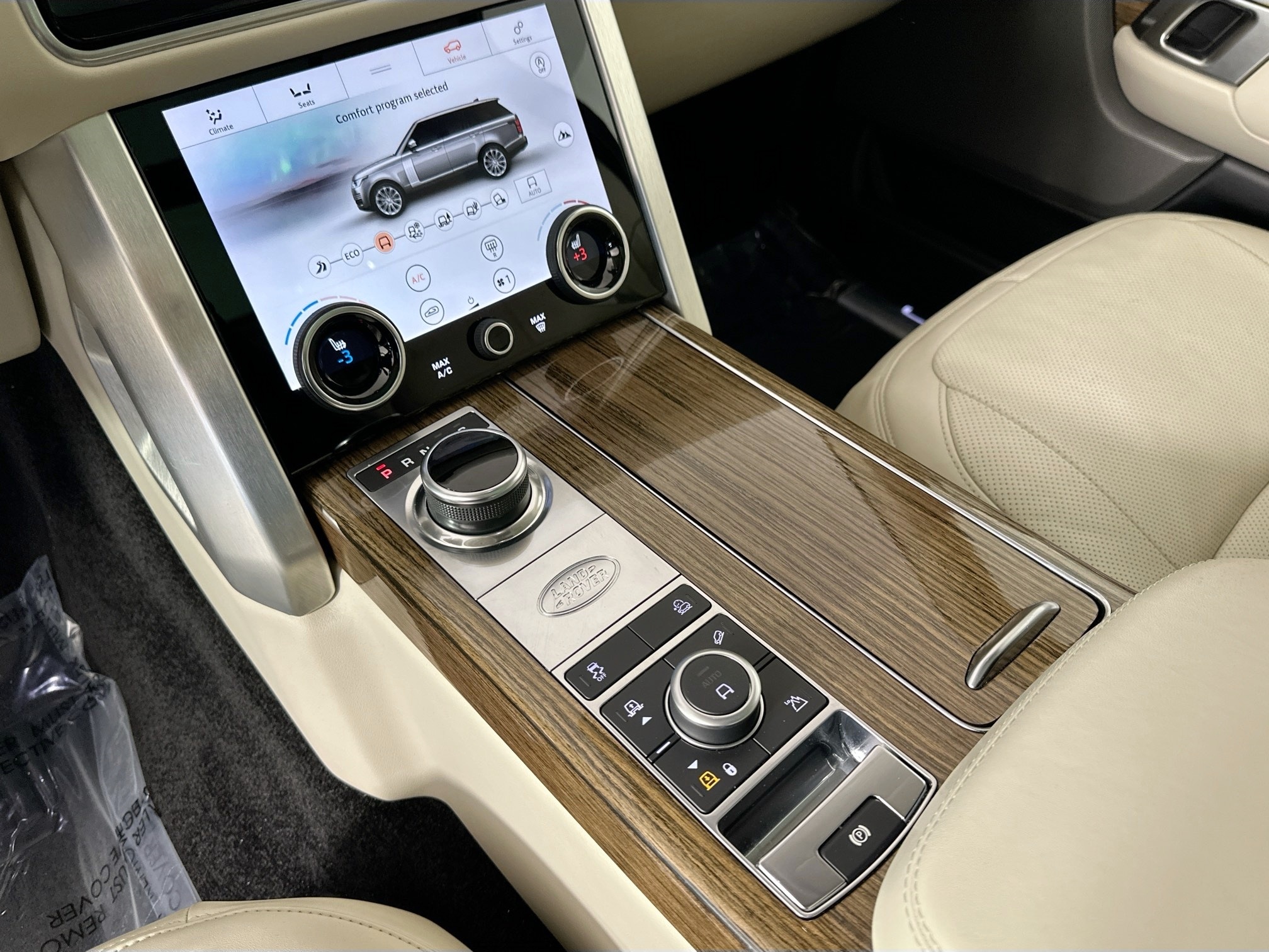 used 2022 Land Rover Range Rover car, priced at $58,995