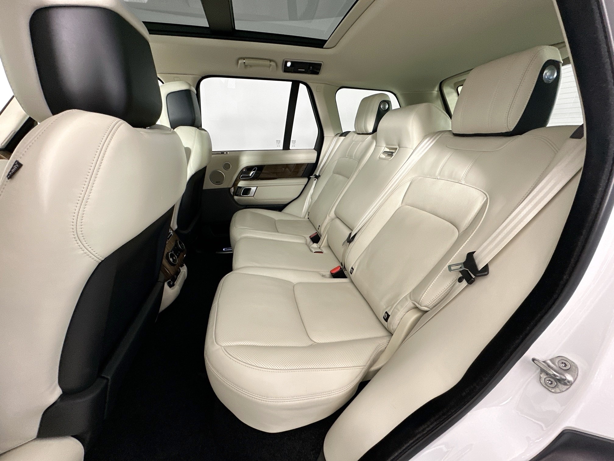 used 2022 Land Rover Range Rover car, priced at $58,995